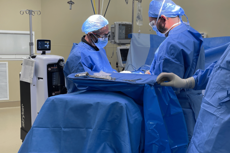 Proctology and Aesthetics care in Tampa, Florida 8 doctors performing surgery
